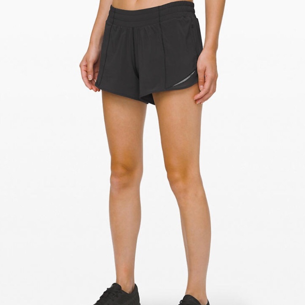 Lululemon Hotty Hot Short 4” Lined, Size 10